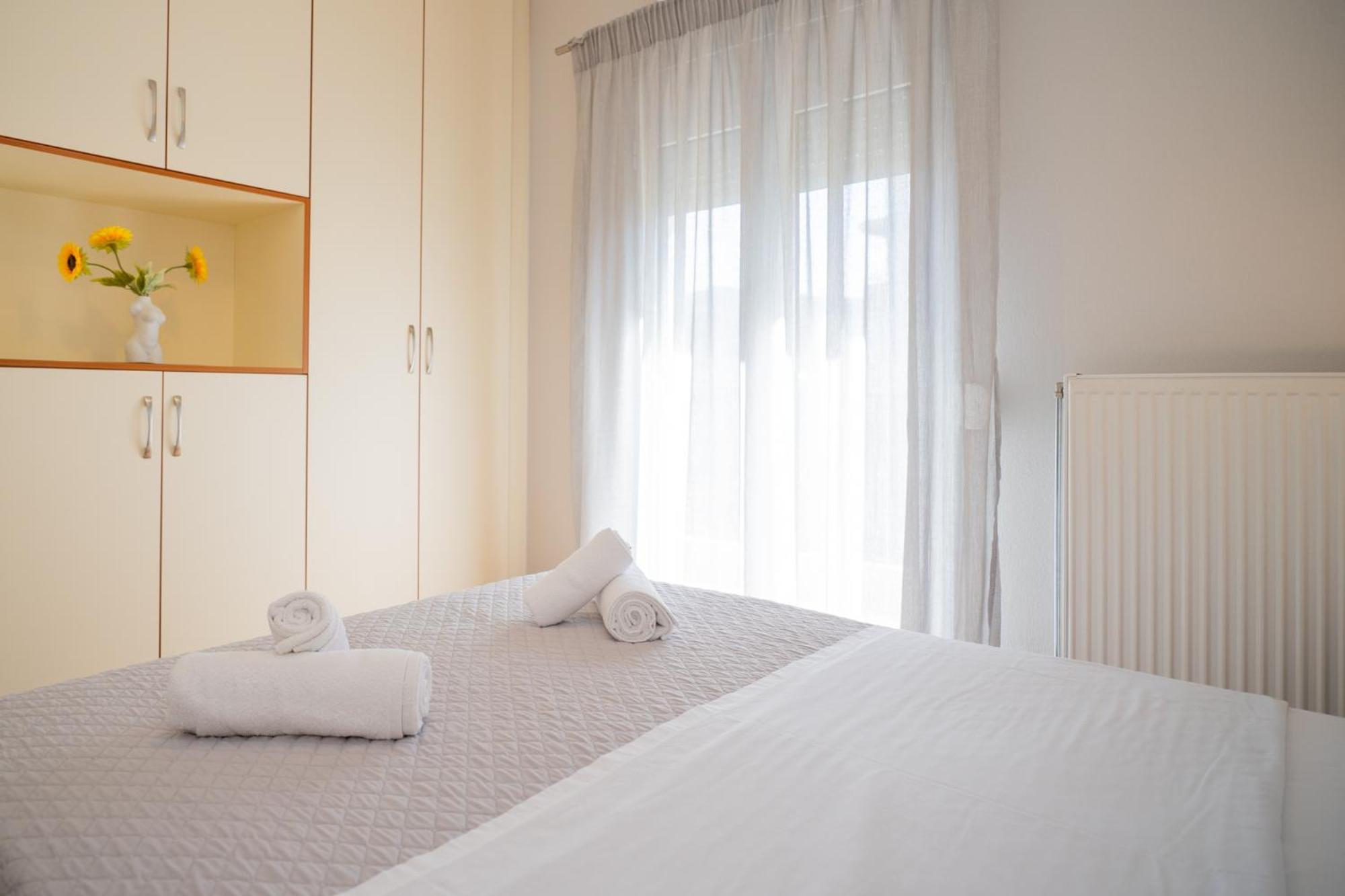 I & G Family Apartment Калампака Екстериор снимка